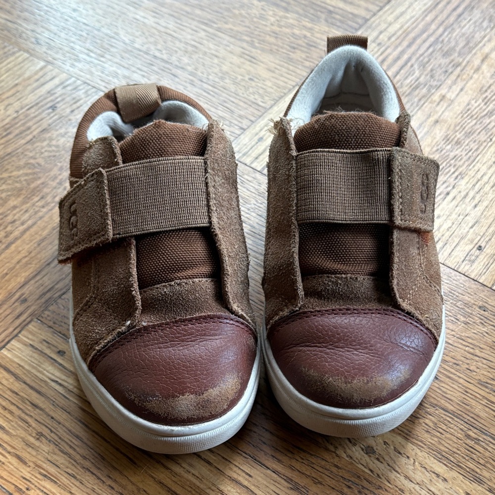 UGG Brown Kids Sneakers with Velcro Straps